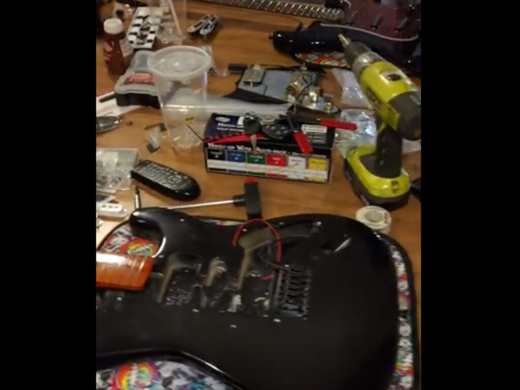 Repair bench